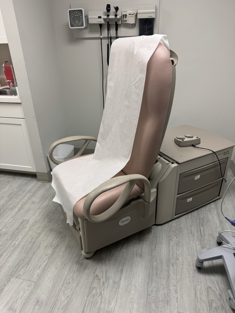Motorized Professional Grade Examination Bench