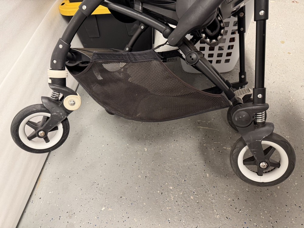 Bugaboo Bee 5 City Stroller - Black Frame - Blue Canopy + Cupholder
