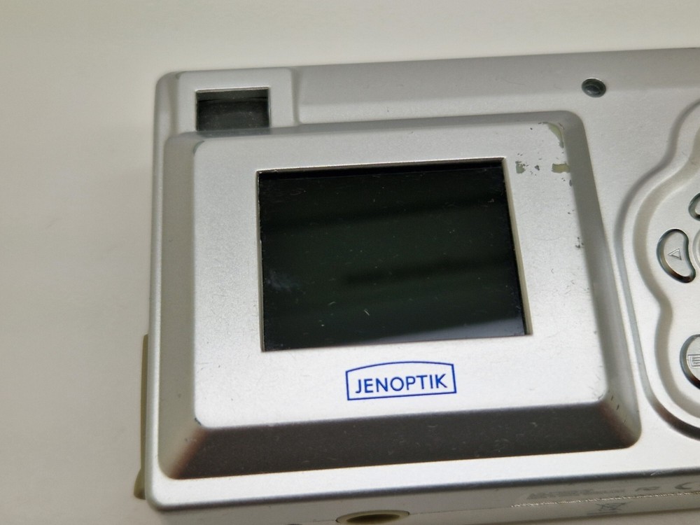 Great Condition Working Retro Jenoptik JDC 3.0S Digital Camera