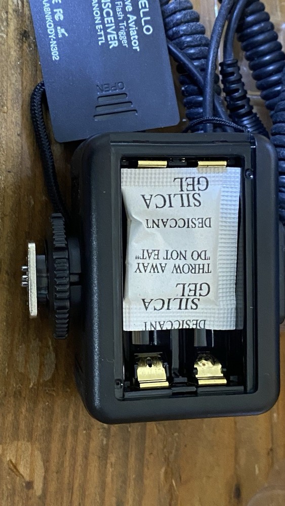 Vello FreeWave Aviator Wireless Flash Trigger Transceiver for Select Canon