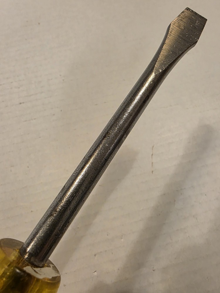 Flat Screwdriver Irwin USA Yellow Handle