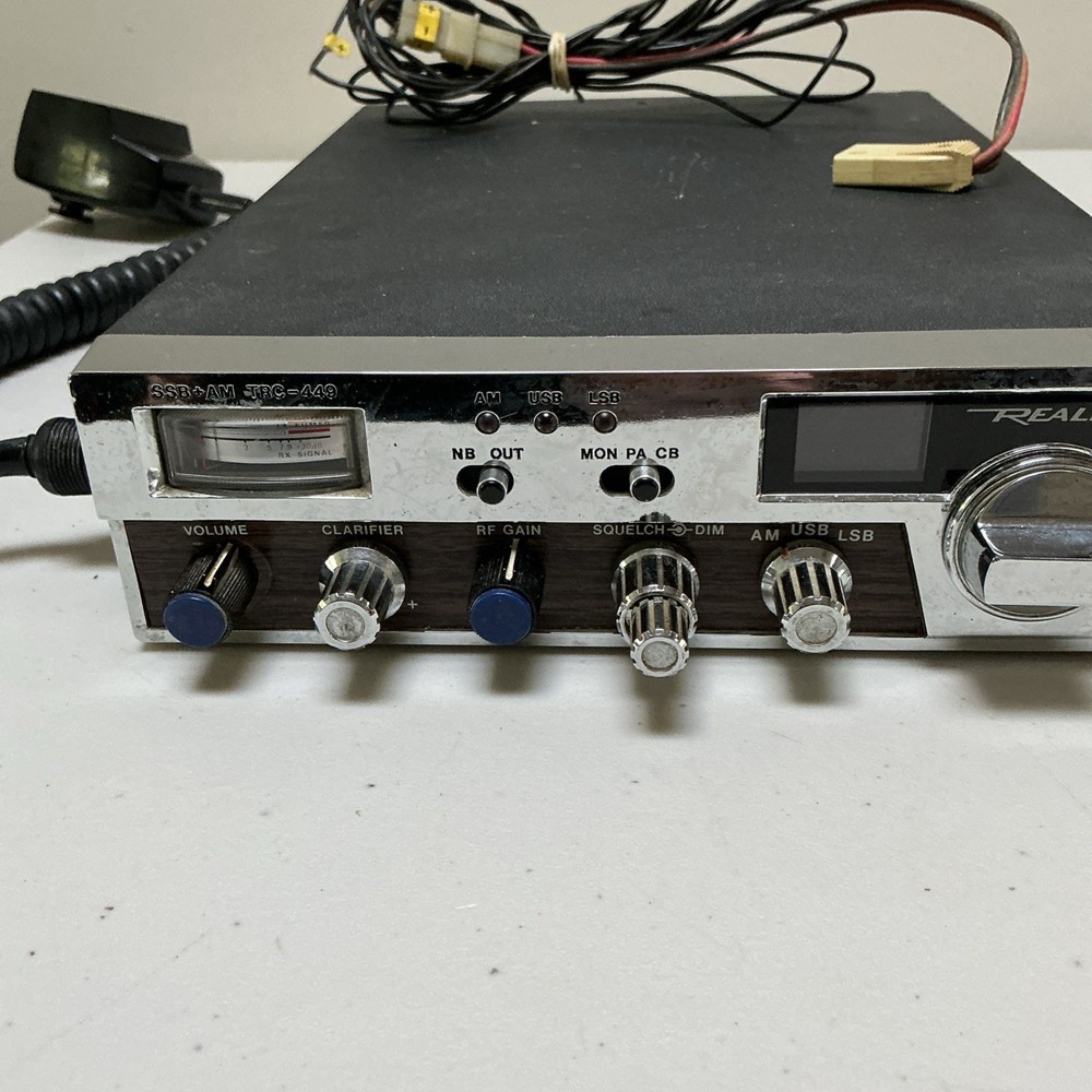 Realistic TRC-449 CB Radio