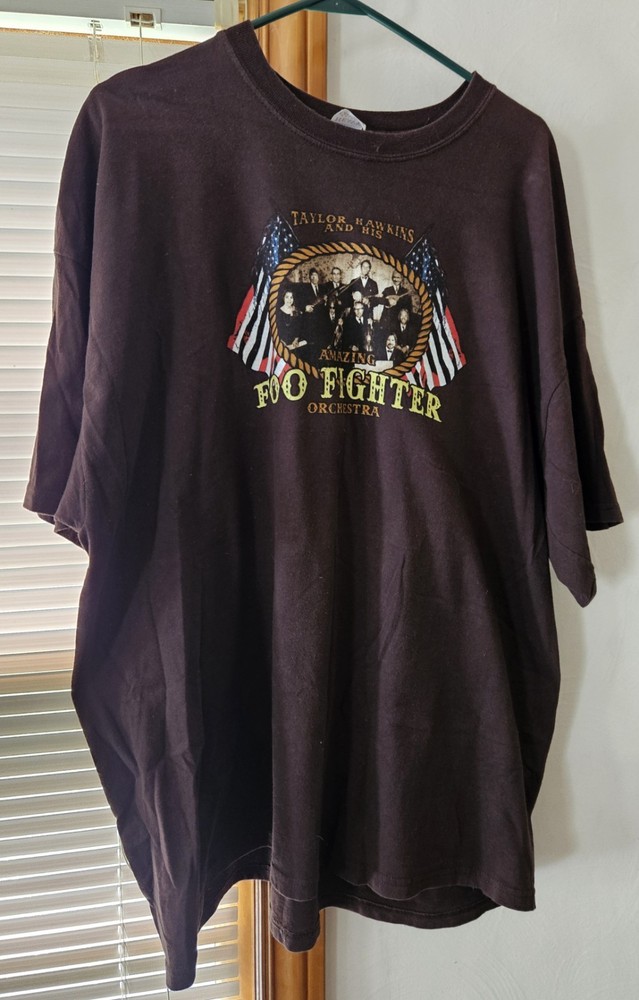 Rare Foo Fighters Tour TShirt 2XL