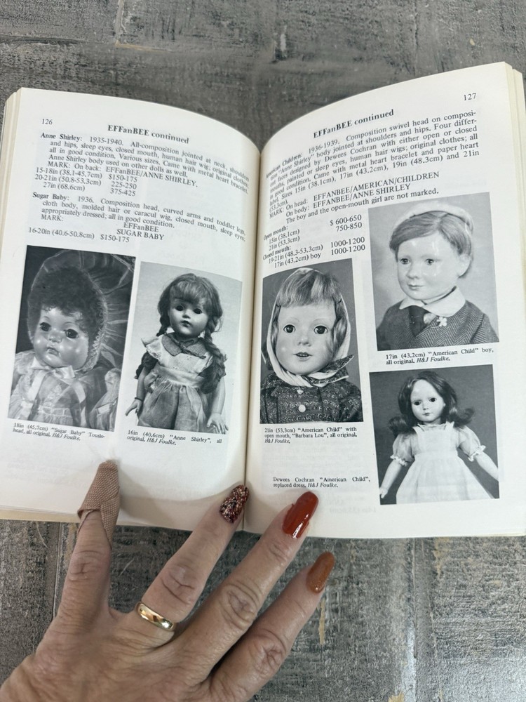 Blue Book Dolls & Values Book 5