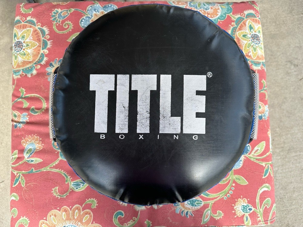 Title Bodyshot Punching Pad