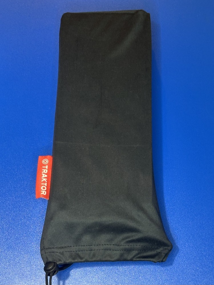 Native Instruments Traktor Kontrol Z1 DJ Mixing Interface