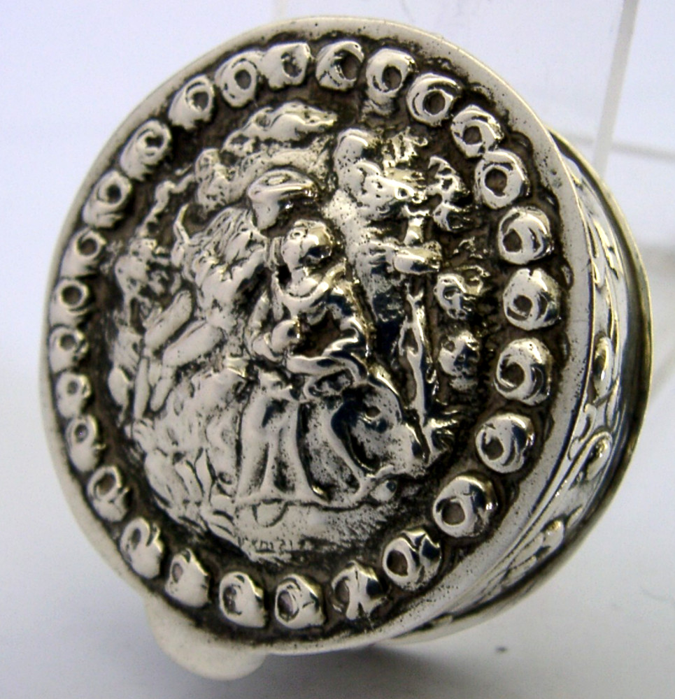 GERMAN SOLID SILVER BOX c1920 ANTIQUE 19th CENTURY SCENE 40g