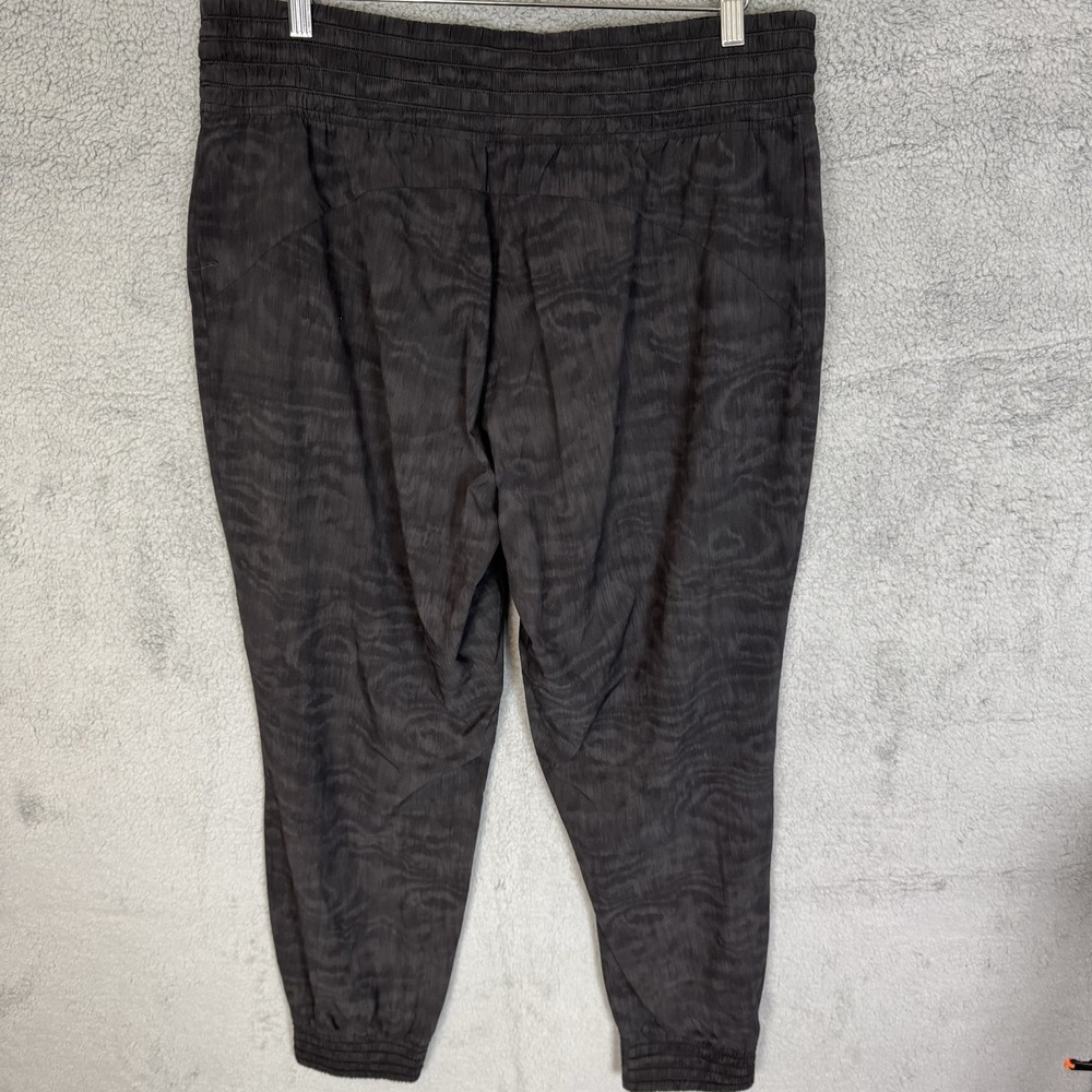 Athleta Pants Womens 16 Grey Camden Jogger Pull on Active Performance Stretch