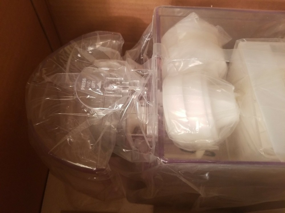 New Creative Pasta Express Automatic Pasta Maker Model X500 1994