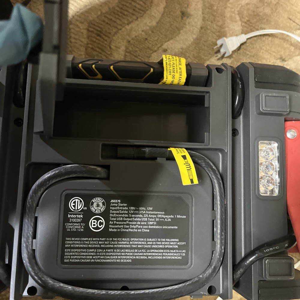 STANLEY FATMAX 750 AMP EMERGENCY JUMP START & AIR COMPRESSOR