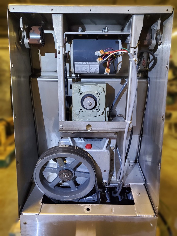 Hobart 1532 Mixer/Grinder