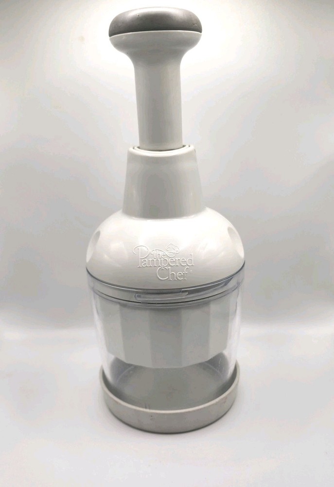 Pampered Chef Push Function Food Chopper - White