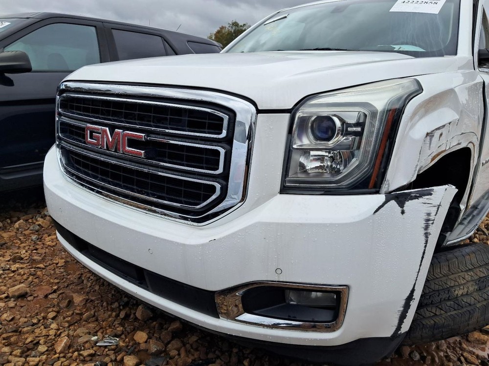 Fuse Box Engine Fits 15-20 ESCALADE 4846366