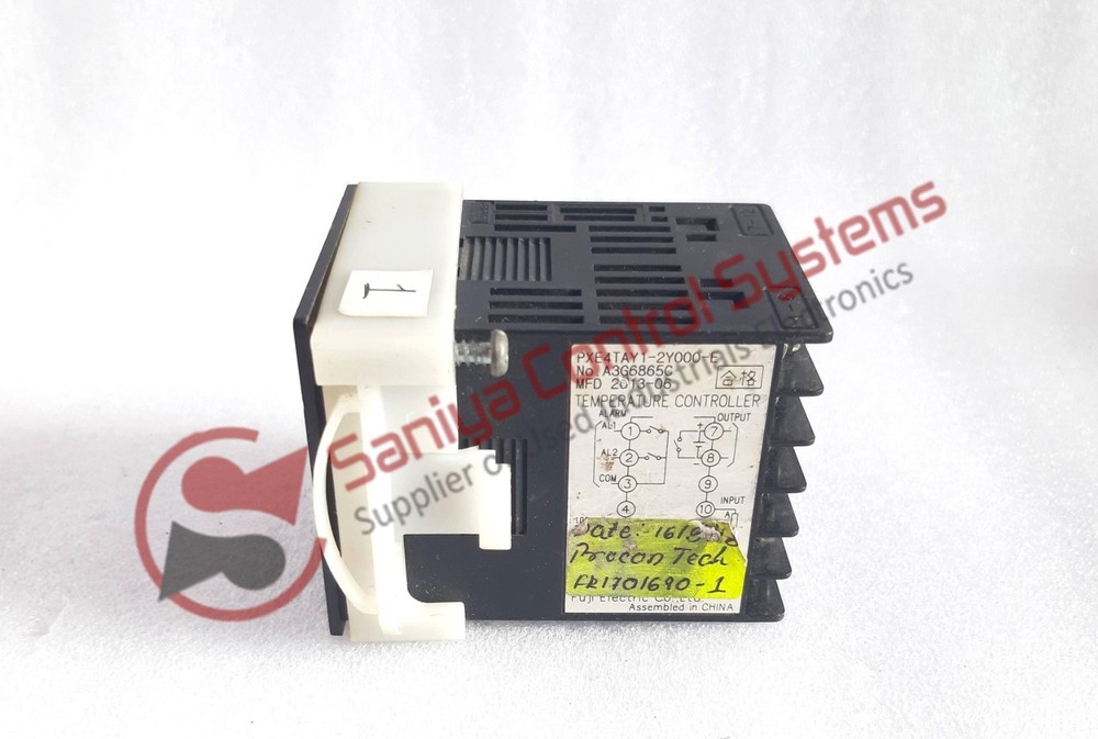 Fuji Electric PXE-4 FXE4TAY1-2Y000-E Temperature Controller