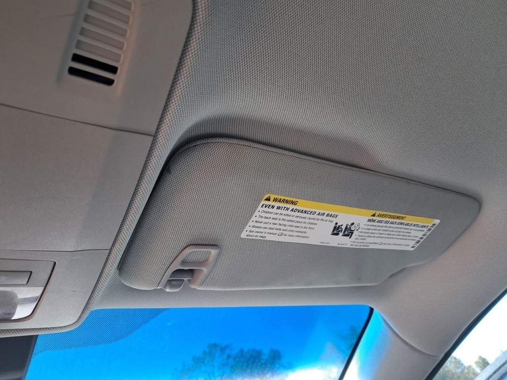 VERANO 2012 Glove Box 4839357