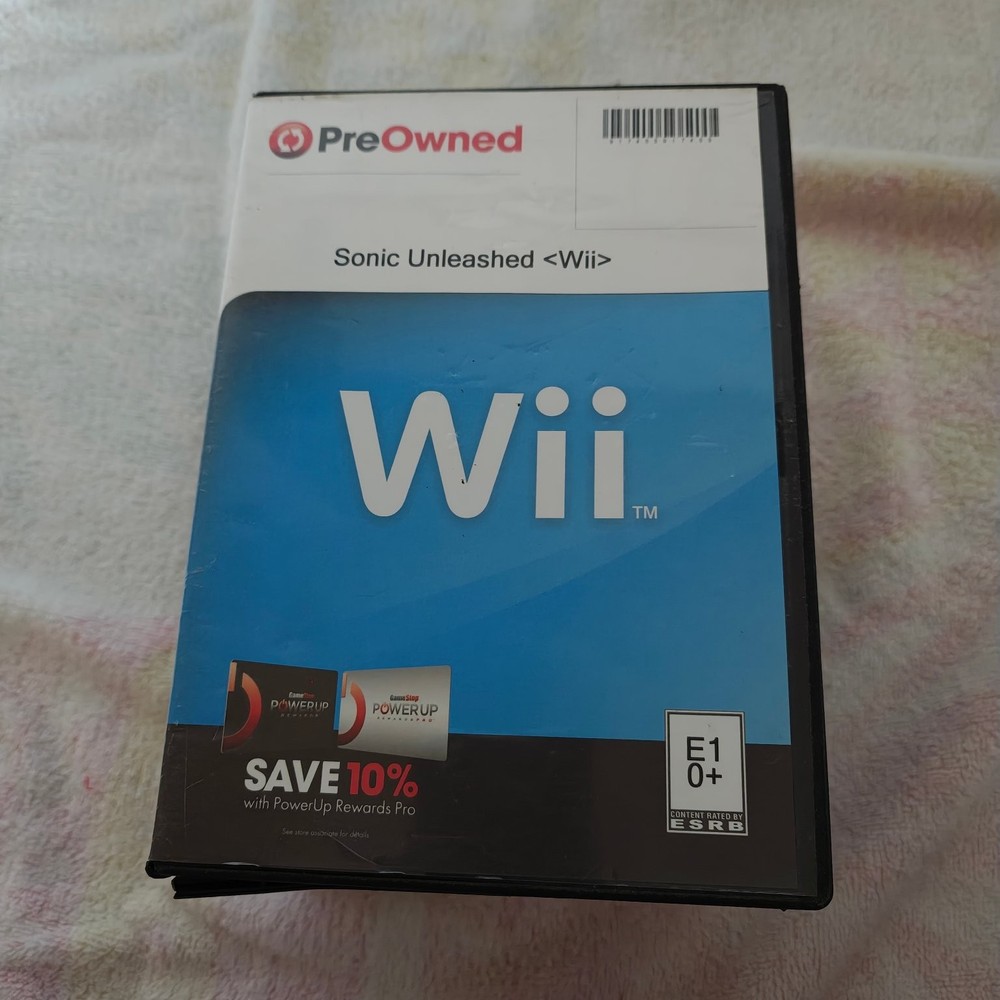 Sonic Unleashed Standard Case Wii PreOwned Game