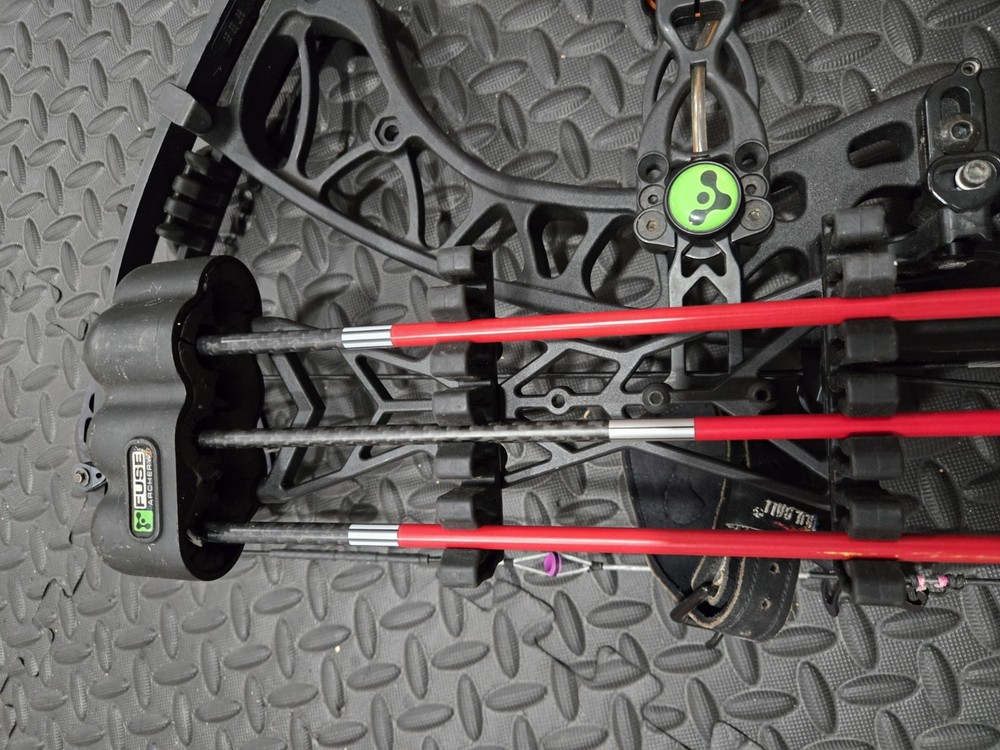 Hoyt Torrex XT - Loaded Ready to Hunt