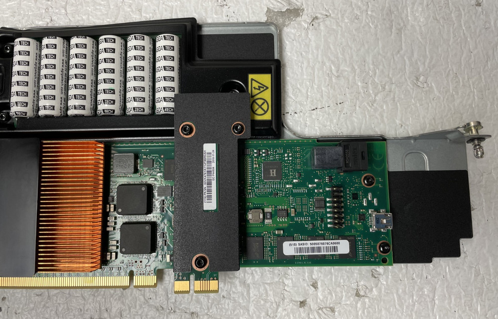 IBM FRU 02DE357 57D8 6Gb SAS RAID Adapter No Cable