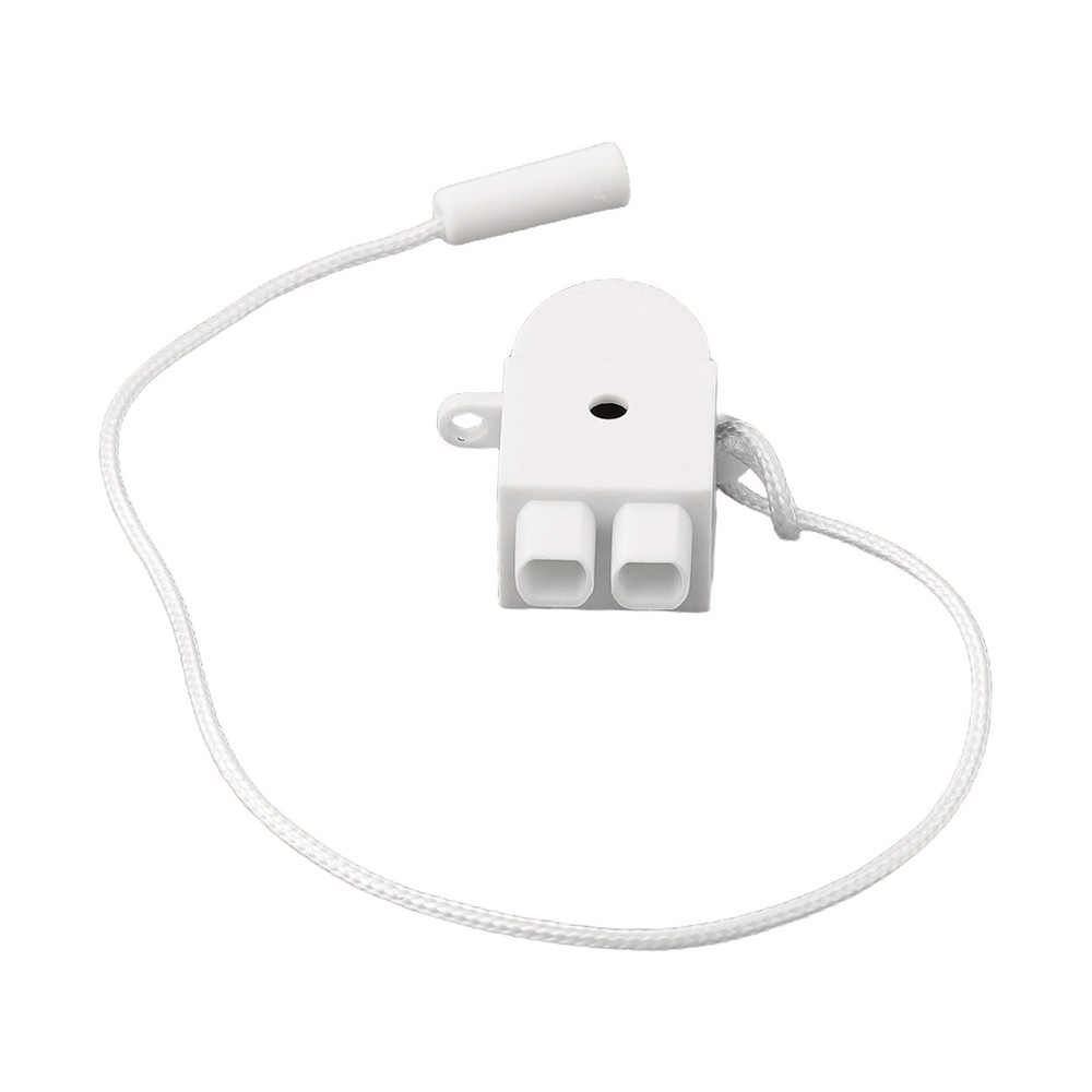 Convenient cord pull switch suitable for various lighting applications