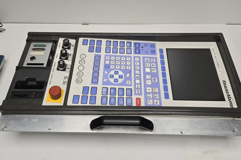 KRAUSS MAFFEI MC4 INJECTION MOLDING PRESS CONTROL OPERATOR PANEL.