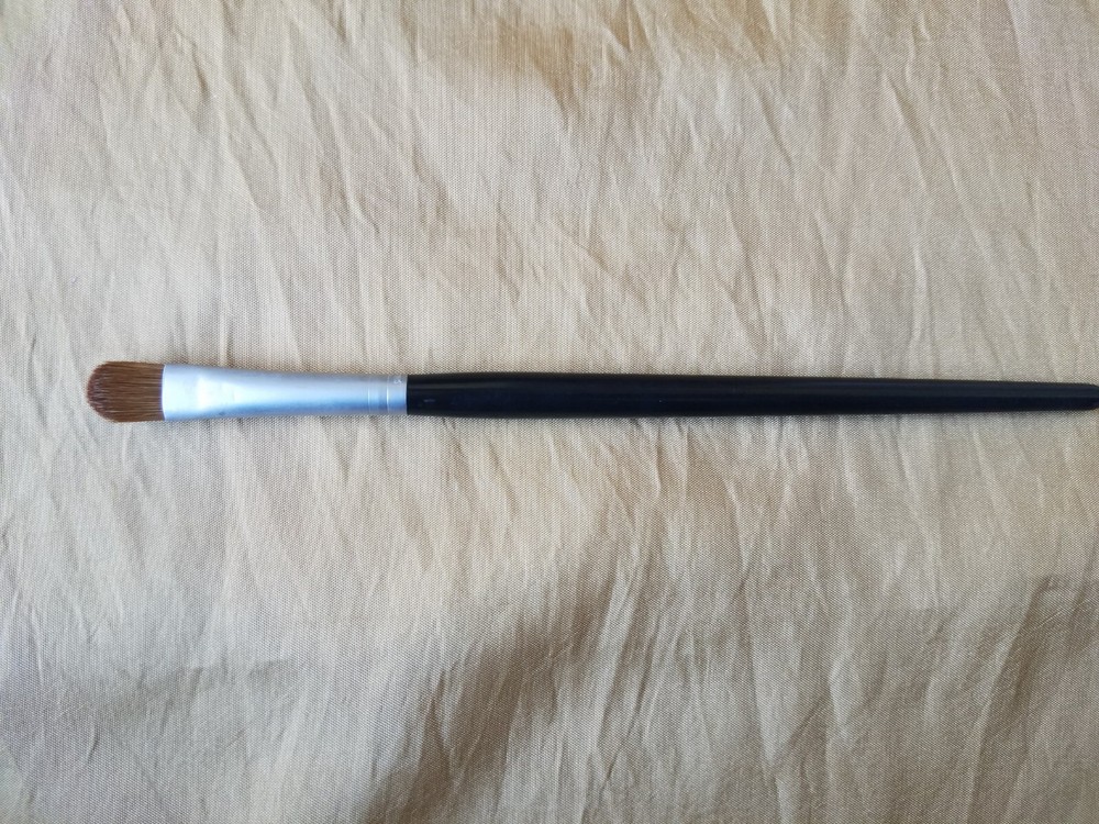 Sei Bella Flat Shadow Brush