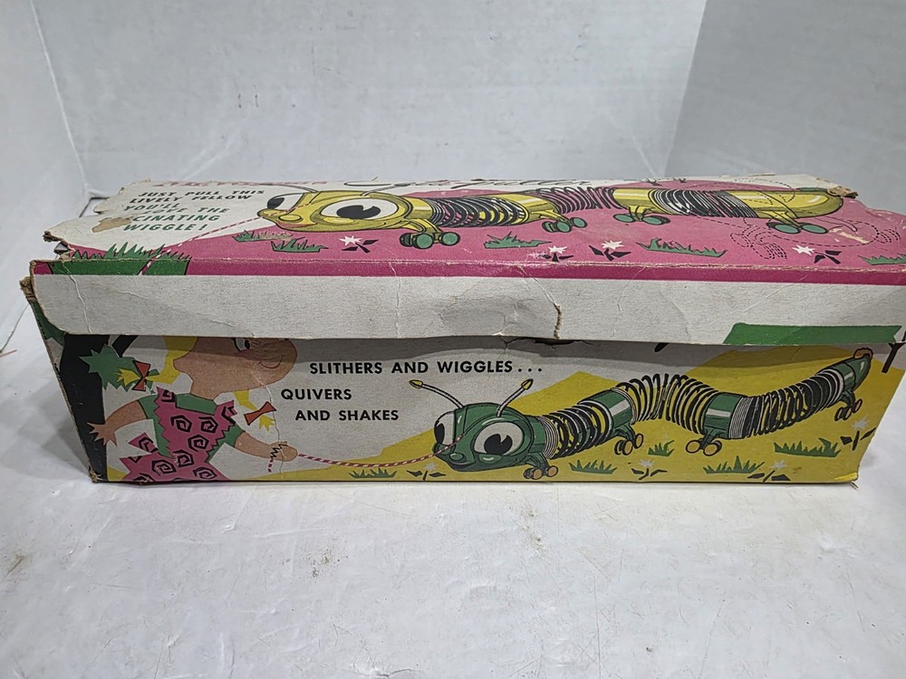 MR. WIGGLES CALA-PULLER SLINKY PULL TOY BOXED BY WILKENING SHARP