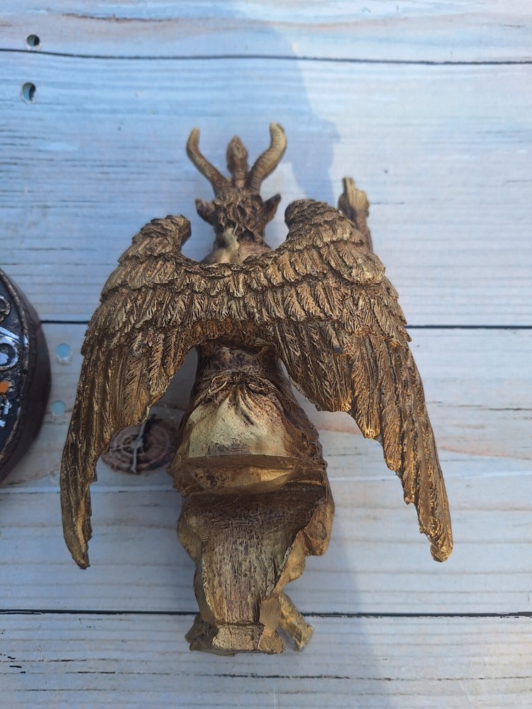 Templar Sabbatic Goat Baphomet Satan Gold 10"X6" / Devil / Evil / Seating Down