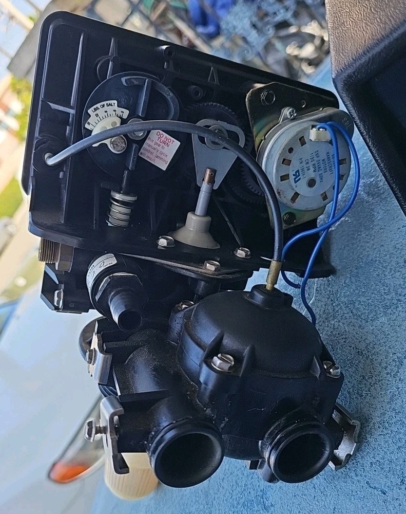 Fleck A-18520 water softener timer control valve 5600 w/ cover