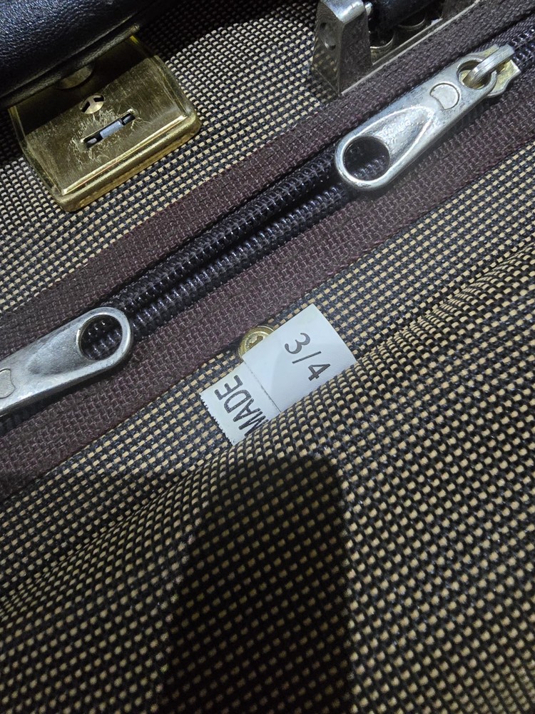 Universal 3/4 Student Violin KUN-Made in Canada