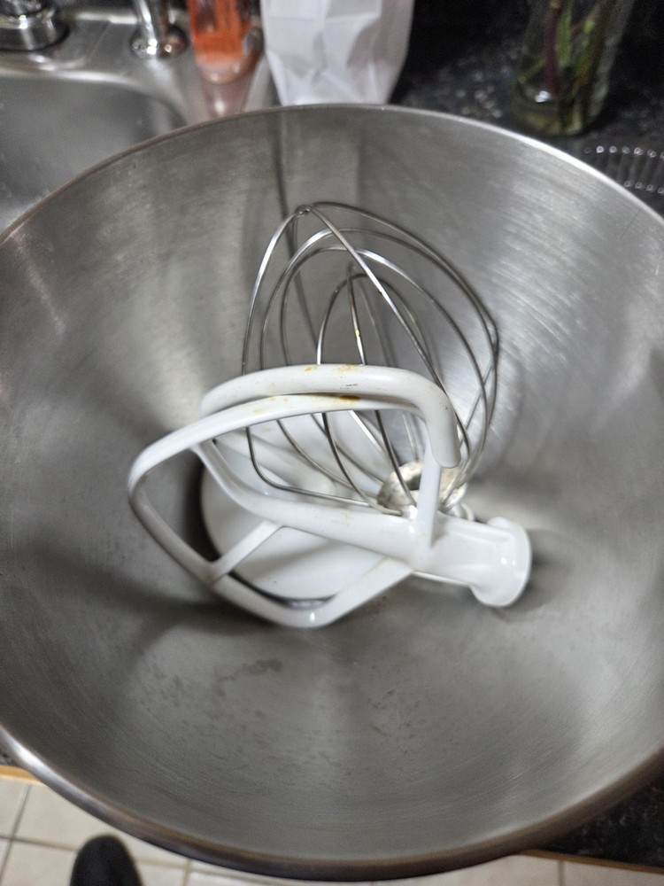 KitchenAid K25SSWH