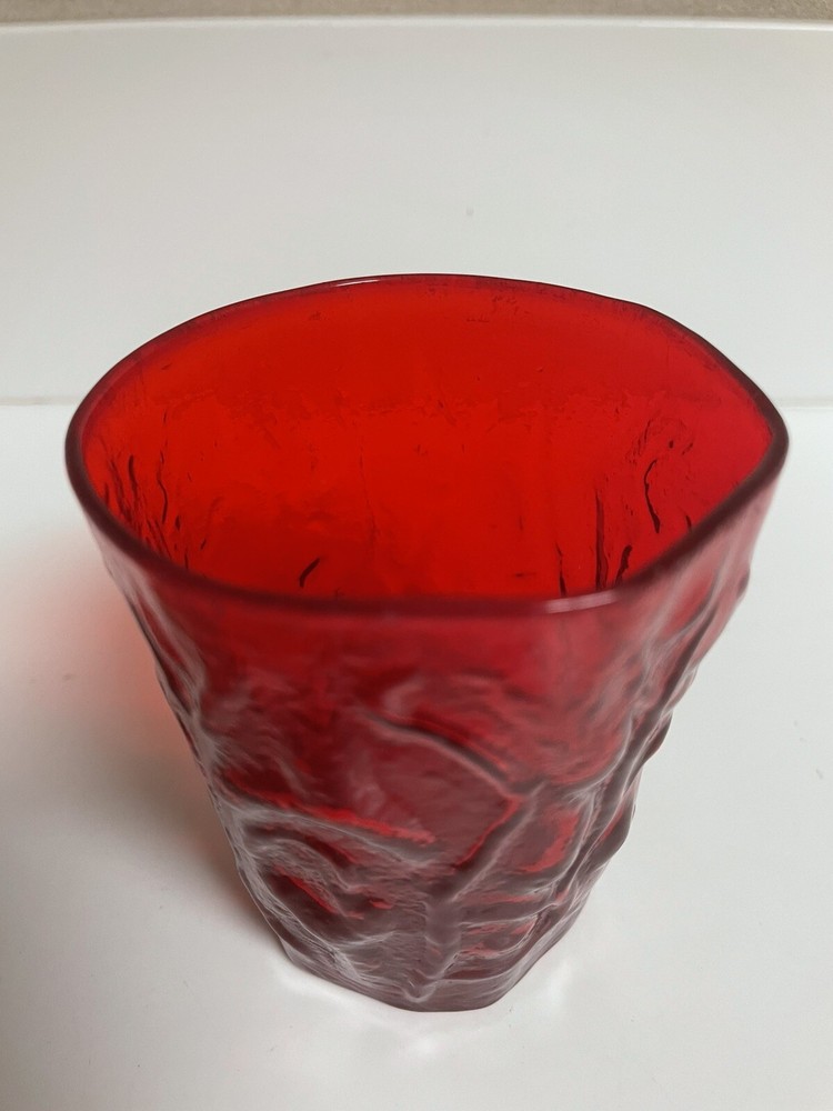 Senaca Driftwood Crinkle Ruby Red Tumbler