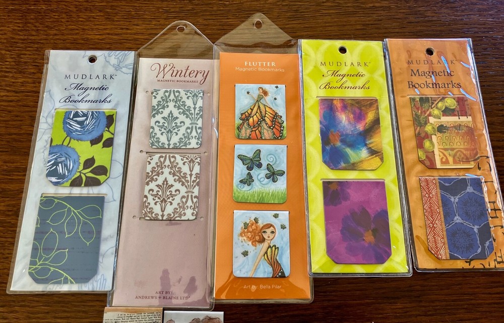 17 Magnetic bookmarks-Great stocking stuffers