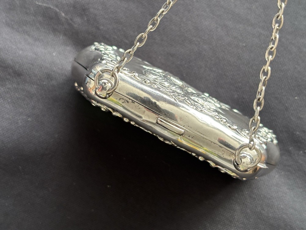 Reynolds Angels Solid Silver Purse, Henry Matthews 1904.