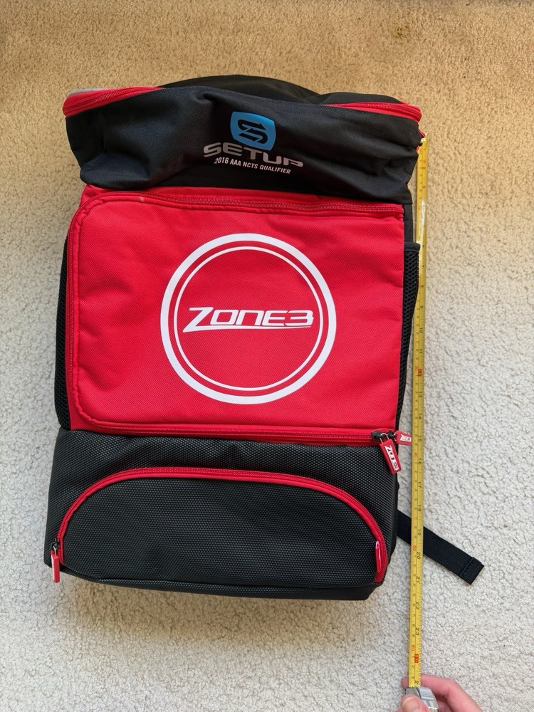 ZONE3 Triathlon Transition Backpack Bag NWOT Red