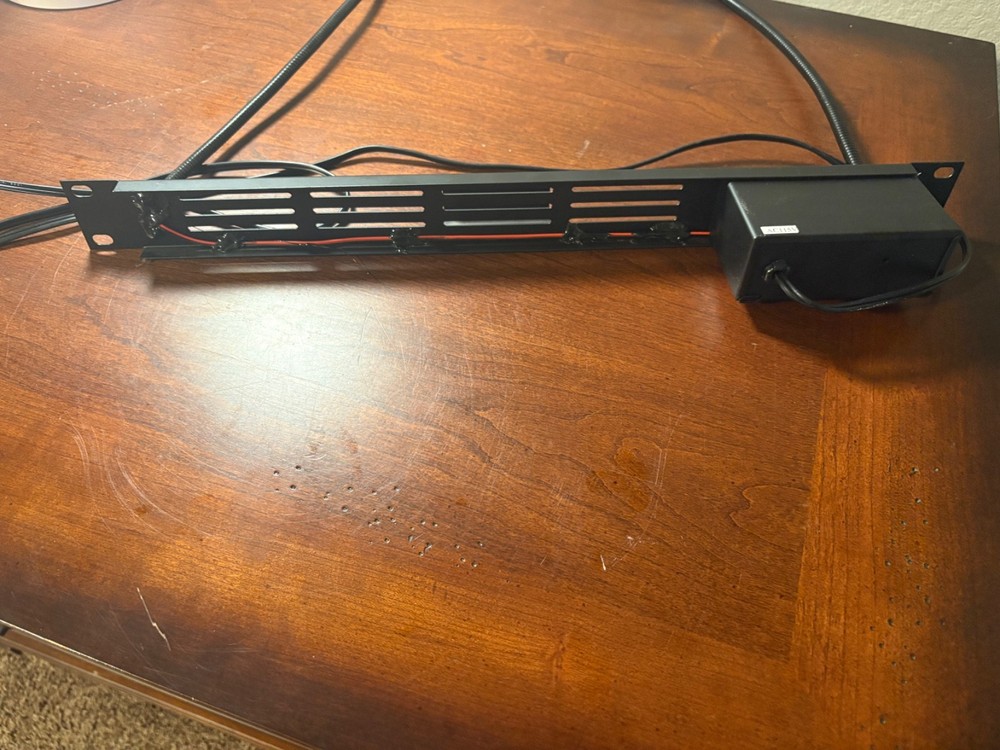 Rack Mount Light for Gator rolling rack-Nady