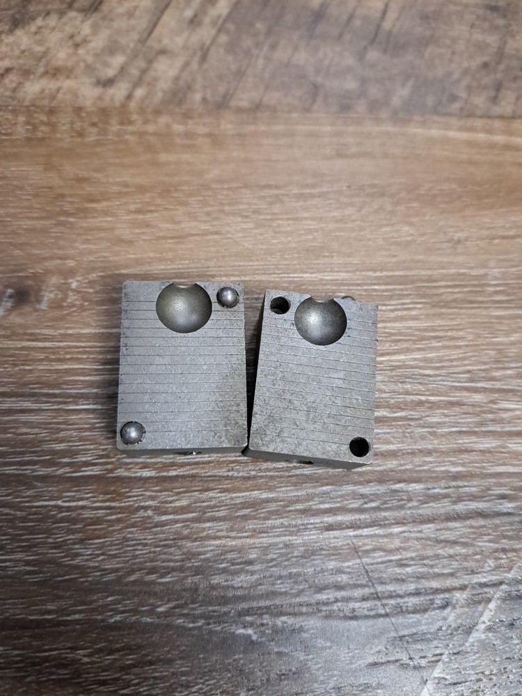 No Finish, No Sprue Plate Lyman .445 Roundball Muzzleloader Mold