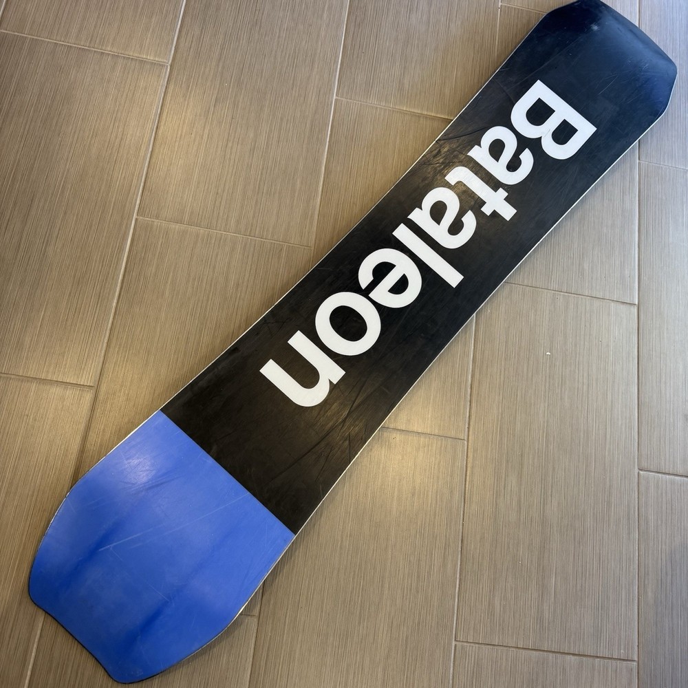 2025 BATALEON WHATEVER 157CM SNOWBOARD