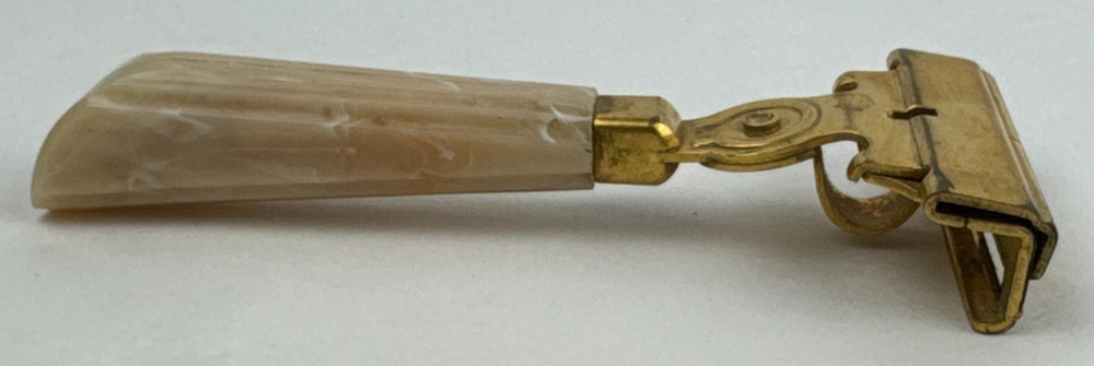 Vintage Schick Eversharp Injector Razor With Bakelite Handle