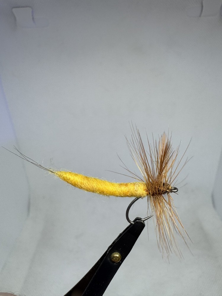 Hexagenia Size 10