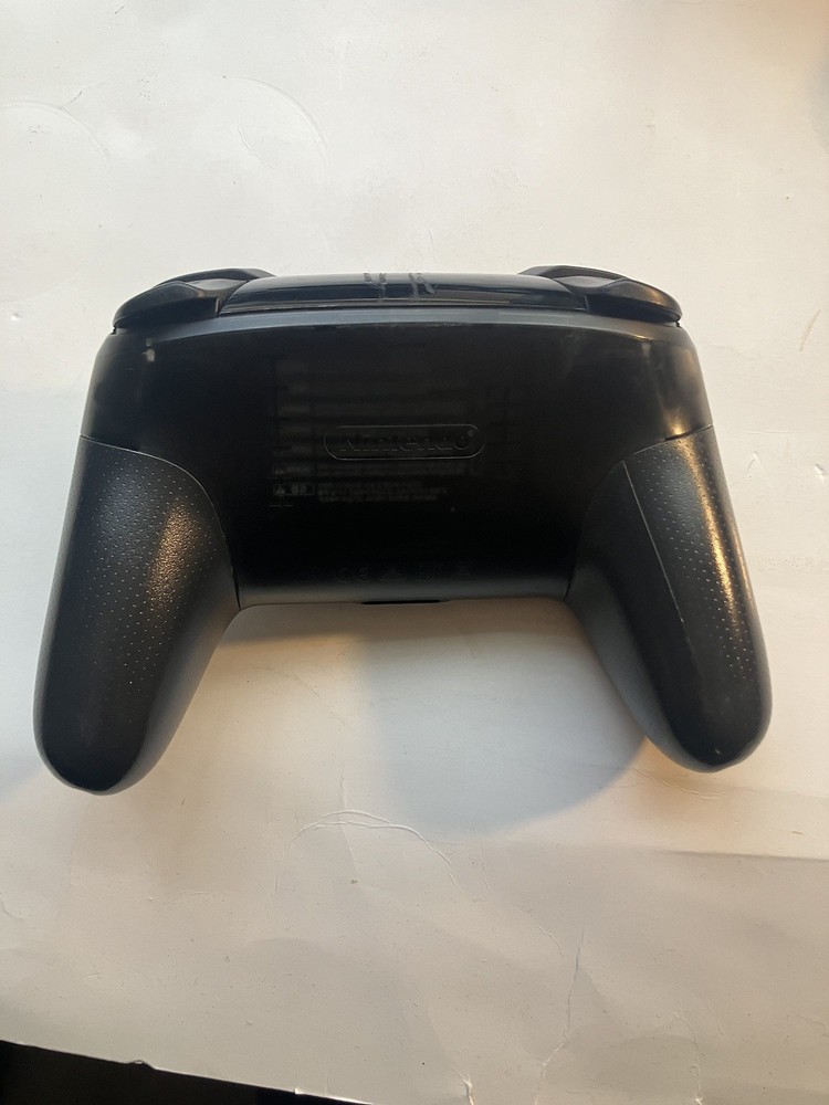 Nintendo Switch Pro Wireless Controller HAC-013 Black OEM