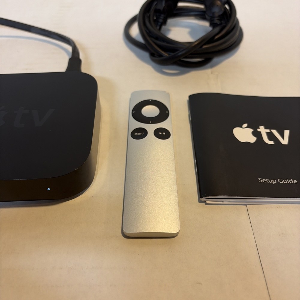 APPLE TV 3rd Generation Black with Remote A1469
