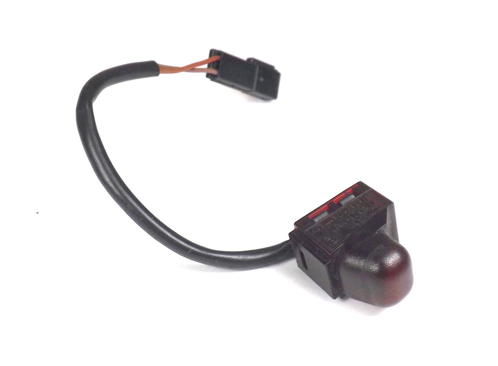 BMW 7-Series E38 Alarm Module Light