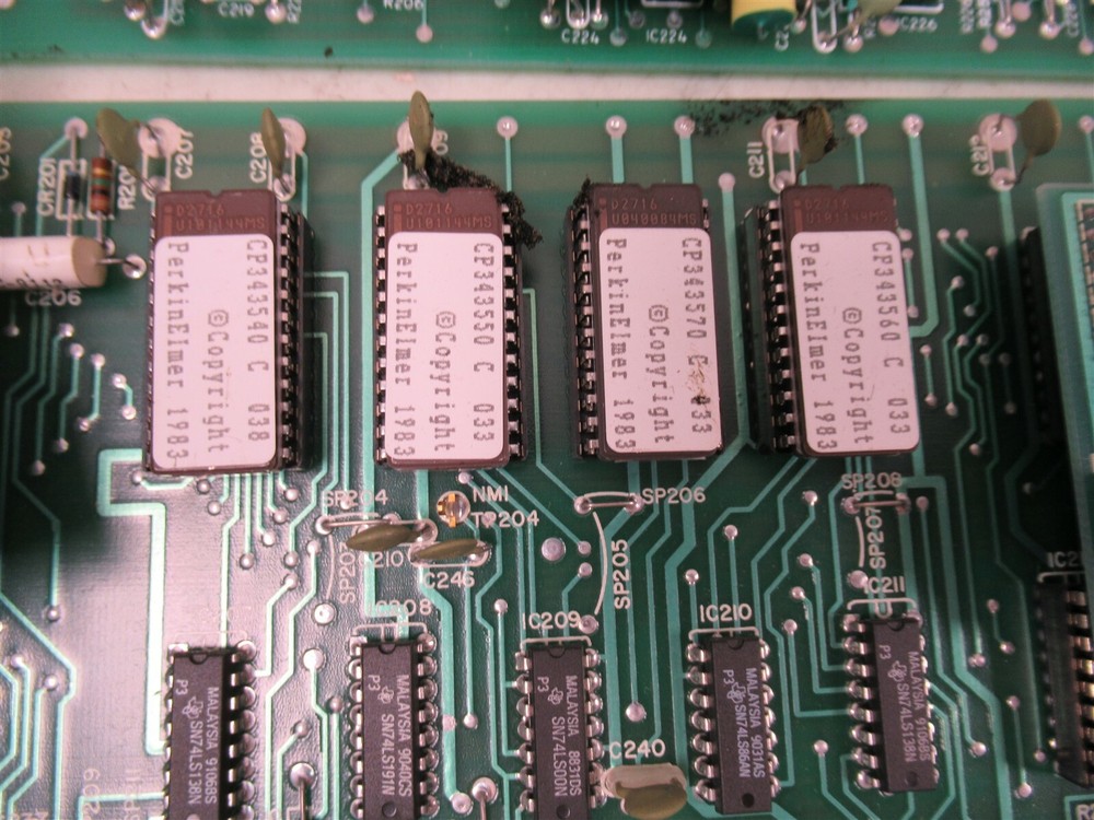 Lot of 2 Microcomputer Boards 618-0005 Perkin Elmer Lambda 3B Spectrophotometer