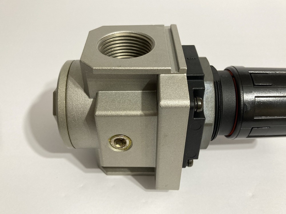 SMC NAR5000-N10 Pneumatic Regulator