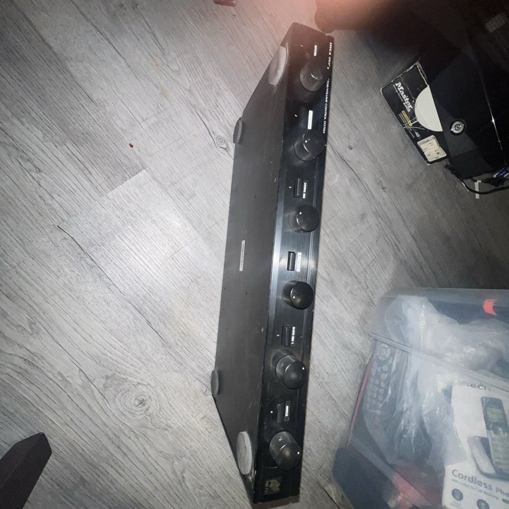 Niles SSVC-6 Speaker Selector/Volume System