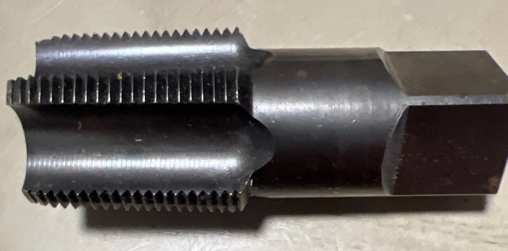 1- 1/4 - 11 1/2 NPT Pipe Tap