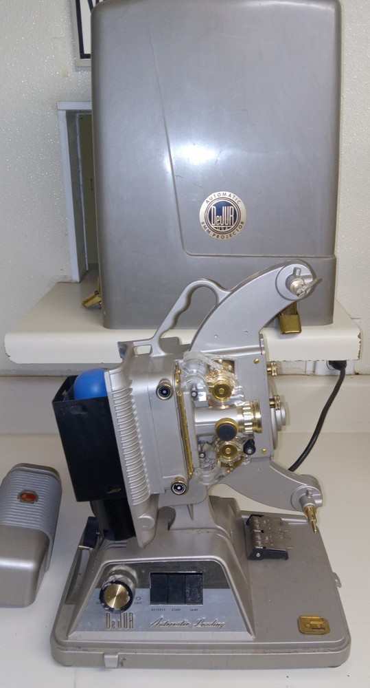 DeJur Automatic 8mm Projector.