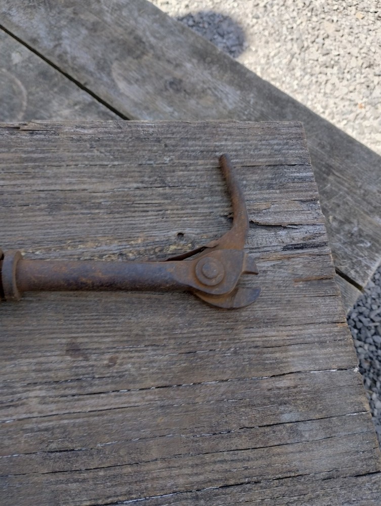 Scranton No. 2 Cast Iron Nail Puller 1893