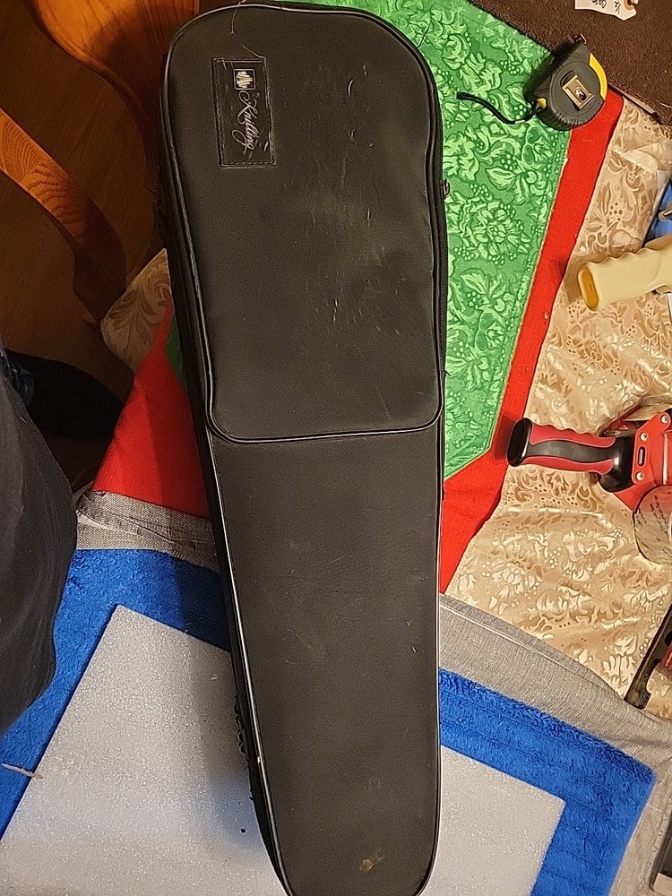 1/4 Knilling Violin Case