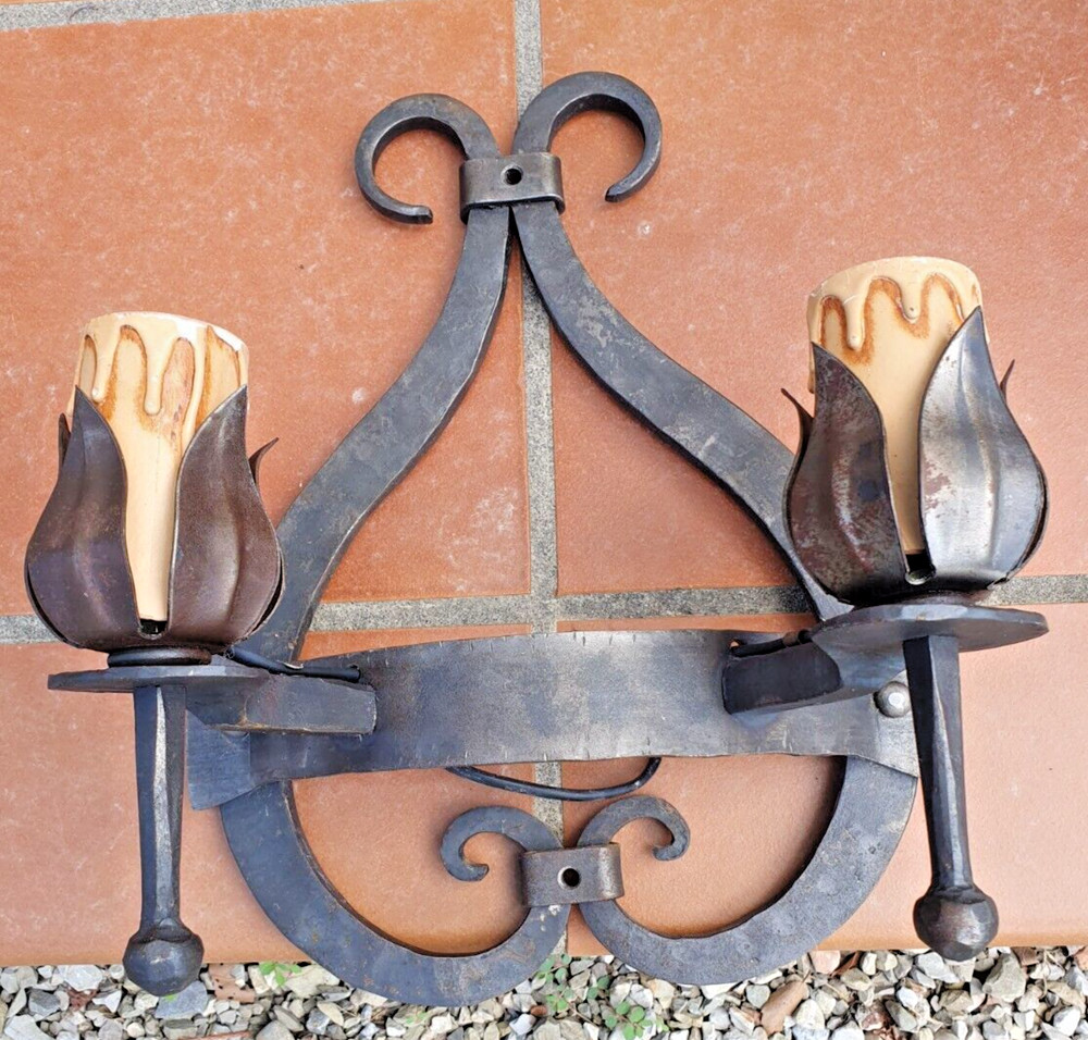 Handmade Solid Iron Wall Lamp Holder Lamp - 2 Lamps E
